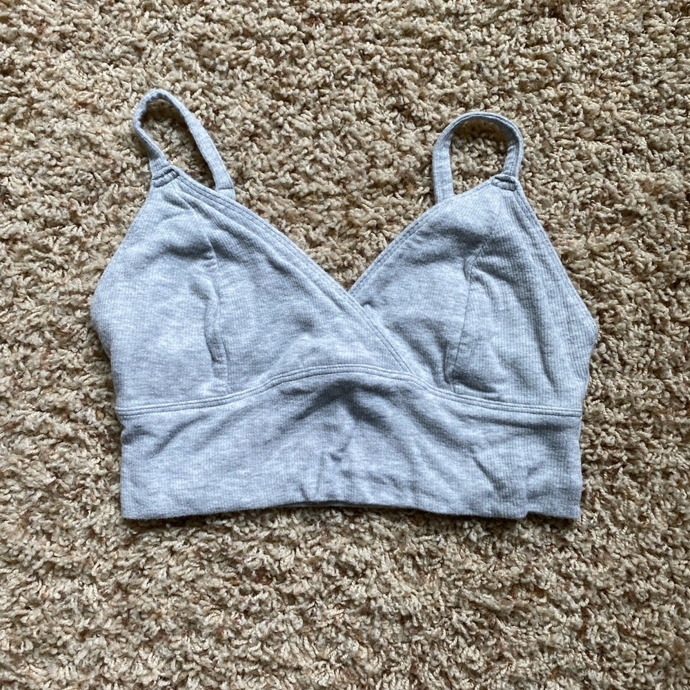 Gilly Hicks Gray Seamless Bra - Women’s Intimates